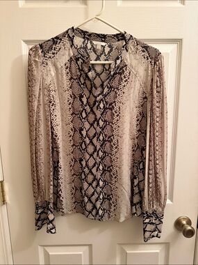 Joie talin Snake skin Print Long Sleeve button blouse